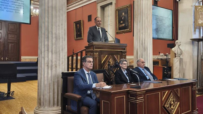 Πραγματοποιήθηκε η εκδήλωση της Νομικής Σχολής με τίτλο «Η Ελλάδα απέναντι στις Σύγχρονες Διεθνείς Προκλήσεις» με ομιλία του Υπουργού Εξωτερικών, Καθηγητή Δημοσίου Δικαίου, Γεώργιου Γεραπετρίτη