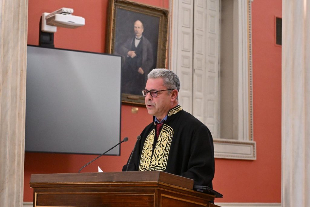 5821389795760999624 5821389795760999624