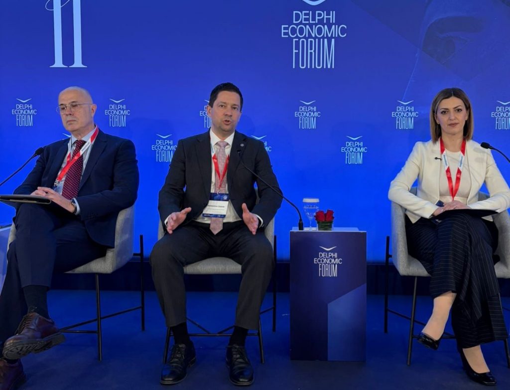 Γεράσιμος Σιάσος στο Delphi Forum: Το Πανεπιστήμιο Αθηνών σχεδίασε και η Πολιτεία υλοποίησε το σπουδαιότερο πρόγραμμα πρόληψης καρδιαγγειακής νόσου – 3 εκατομμύρια πολίτες έχουν ήδη συμμετοχή στο ΠΡΟΛΑΜΒΑΝΩ την καρδιαγγειακή νόσο