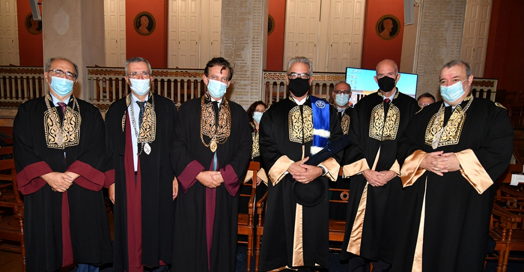 Επίτιμος διδάκτορας του ΕΚΠΑ ο διακεκριμένος καθηγητής στο Πανεπιστήμιο Yale κ. Νίκολας Χρηστάκης