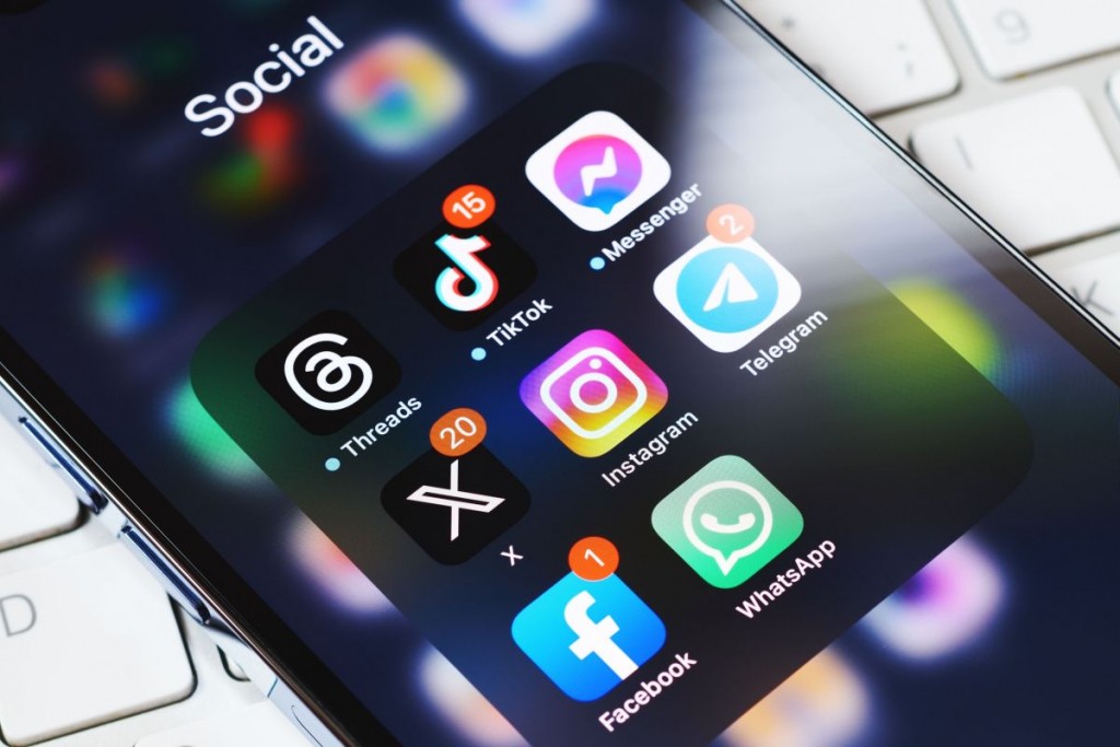 Η επίδραση των influencers και των challenges στην αύξηση του bullying