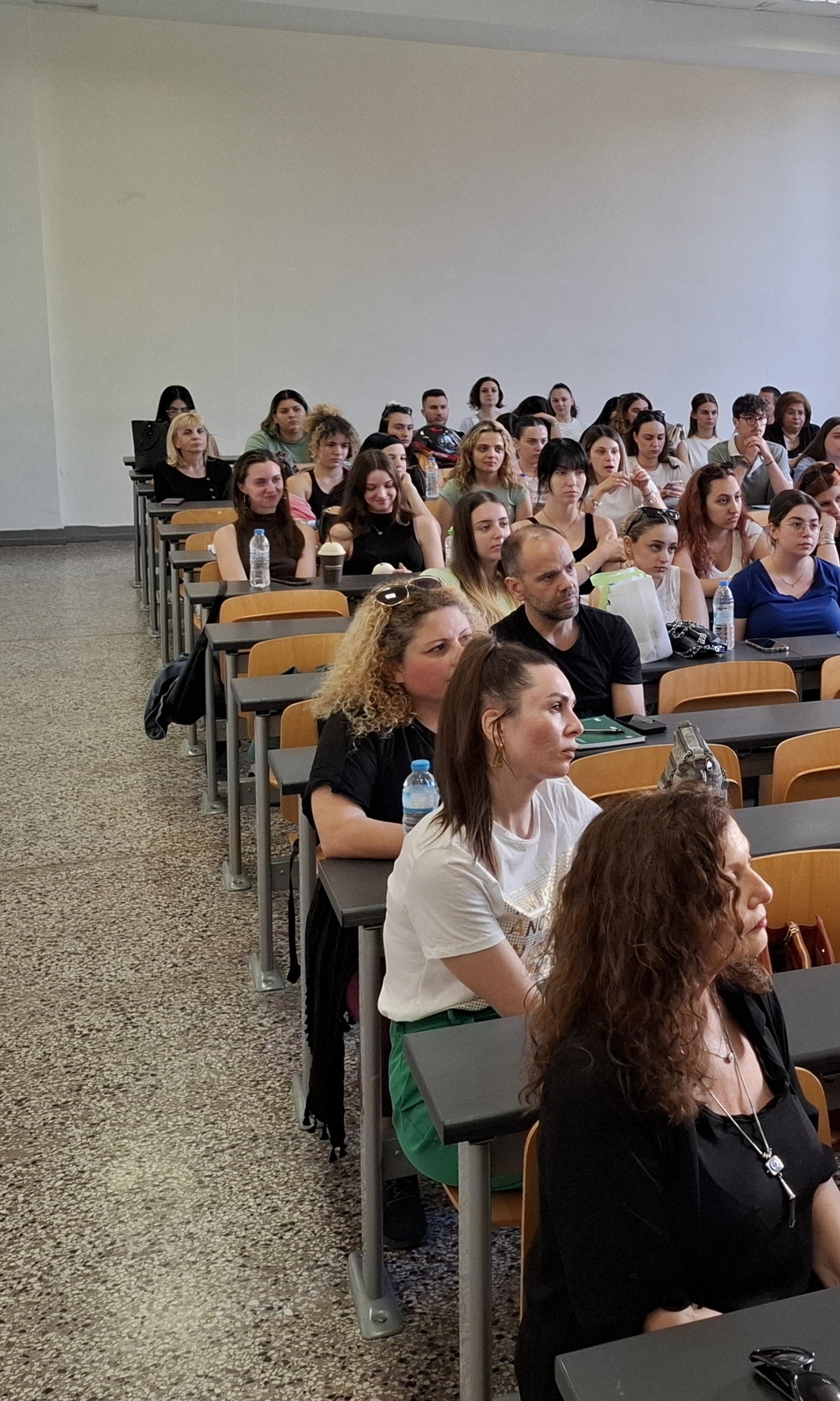 2. audience1