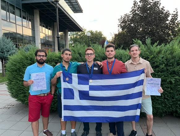 2 χρυσά, 1 χάλκινο και εύφημος μνεία για τους φοιτητές του ΕΚΠΑ σε διεθνή διαγωνισμό Μαθηματικών