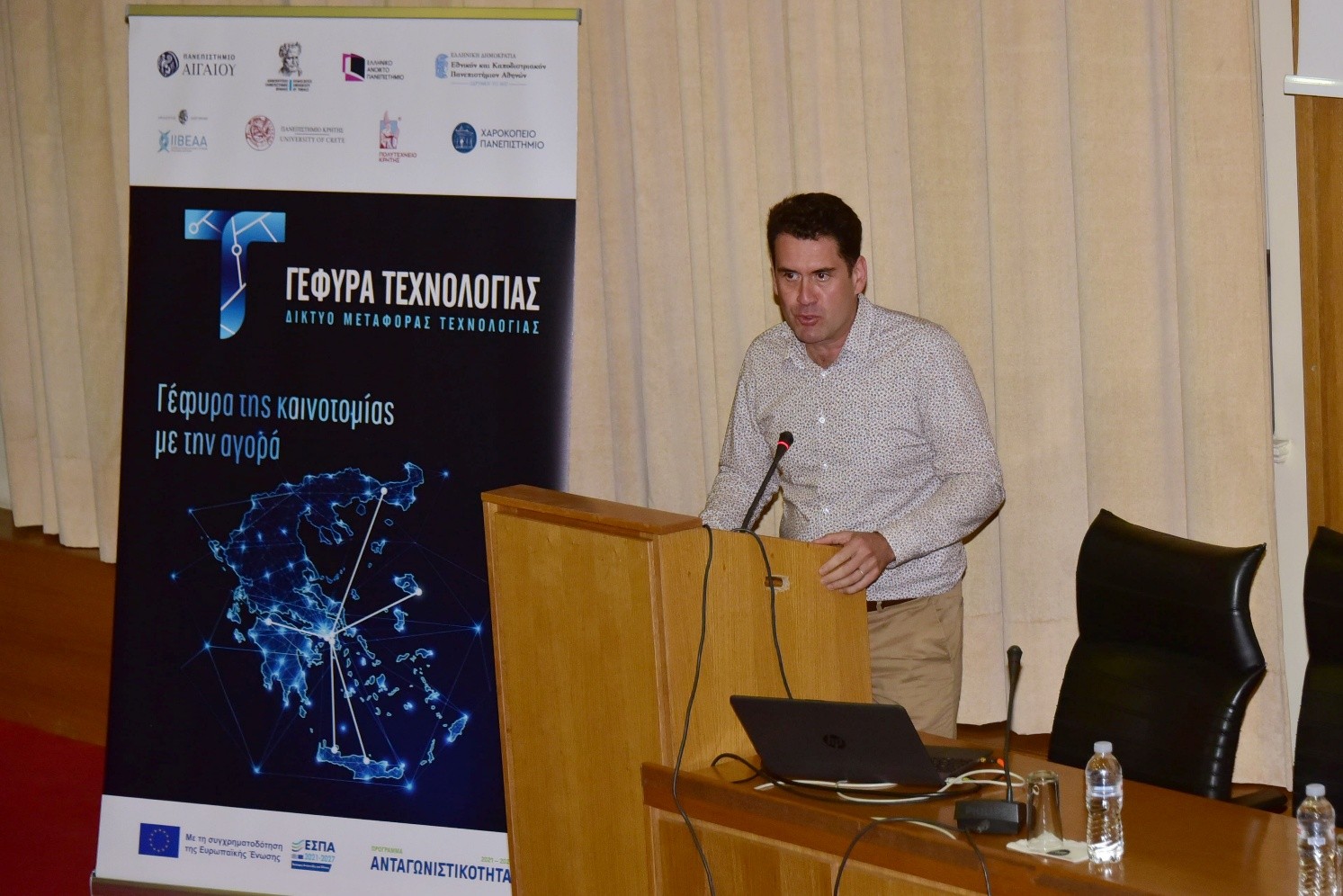 5b8d9343 5926 46db a29b 40a419e4b4b5