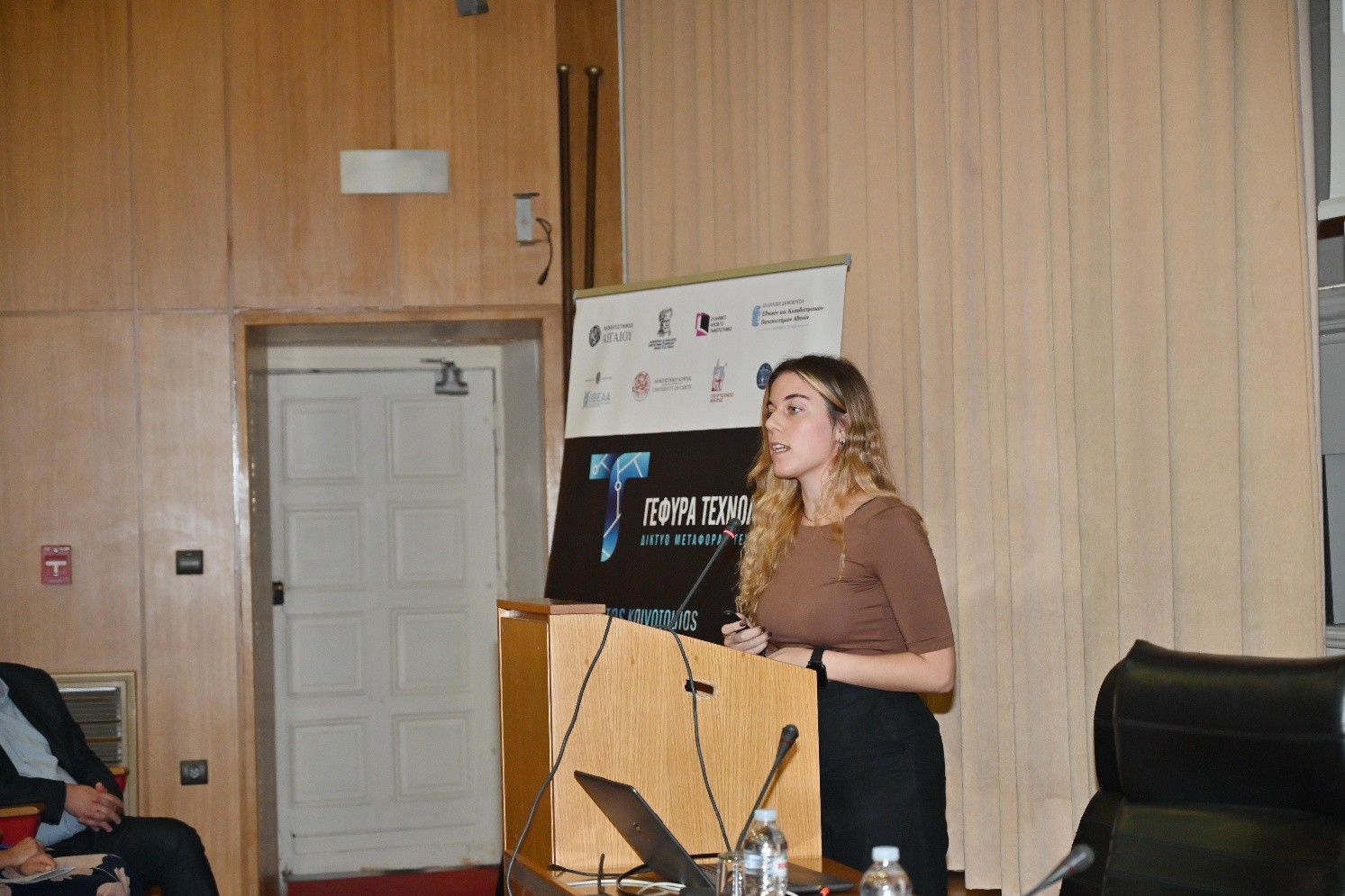 b7b47136 bc88 43f7 bf73 cbb96a45c07a