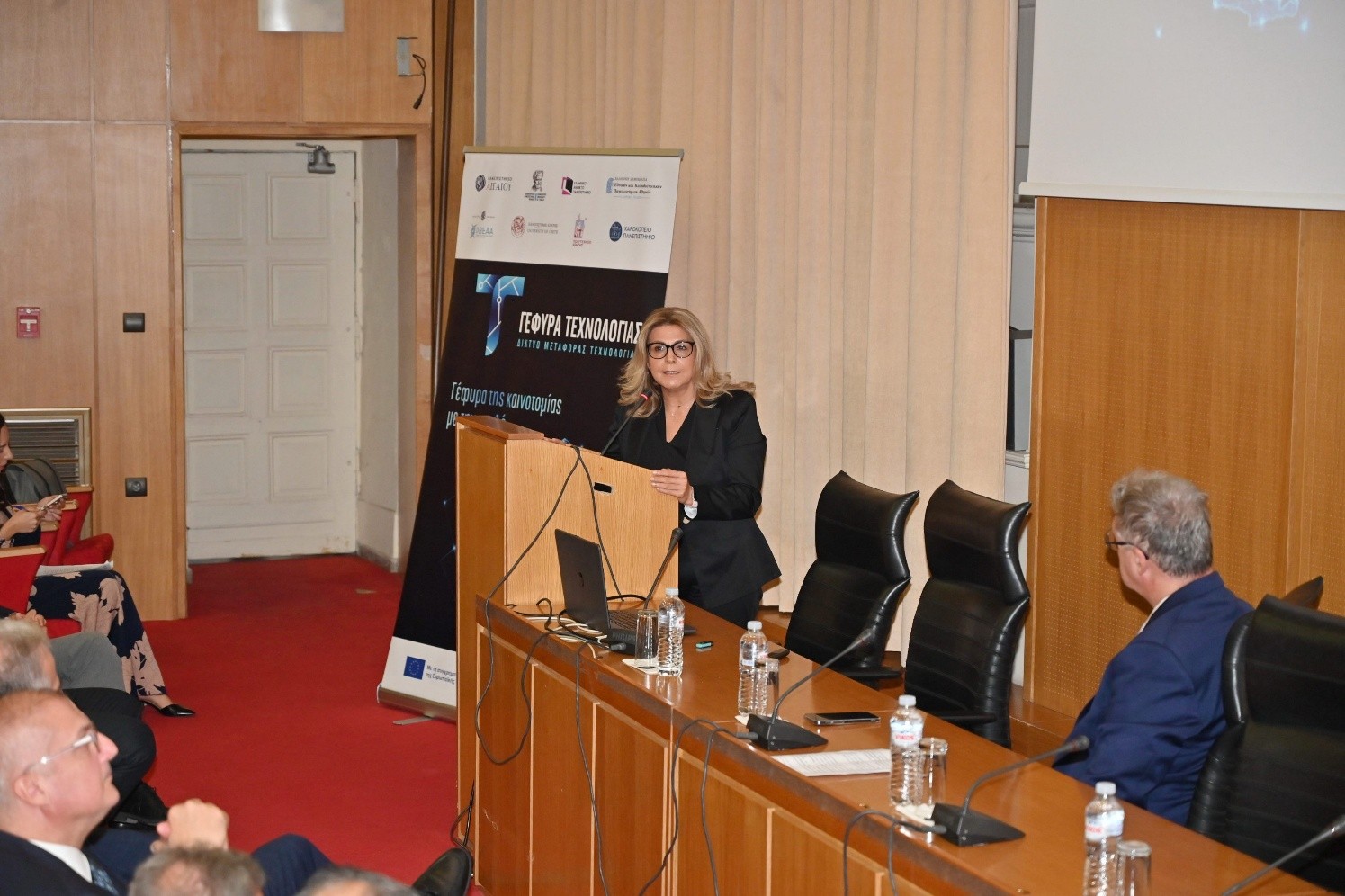 c4d1af95 6665 4e71 b12a aa2308fbe103