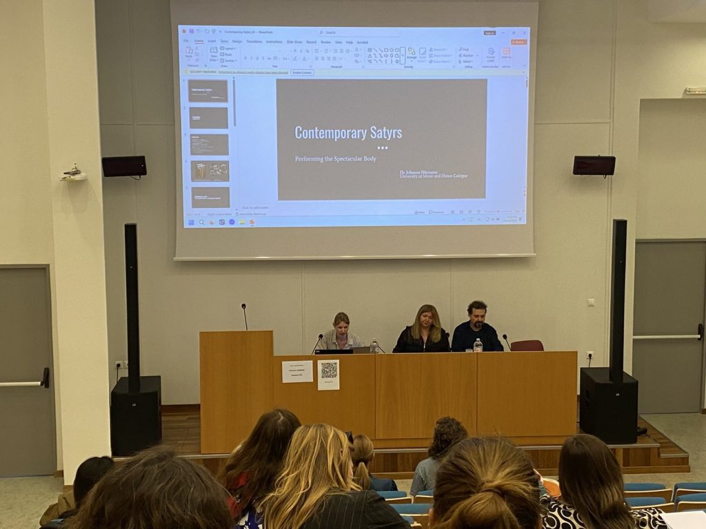 Ολοκληρώθηκε το επιστημονικό συνέδριο του Τμήματος Θεατρικών Σπουδών του ΕΚΠΑ και του ΕΕΤΝΘ με θέμα: «Επαναοικειοποίηση του θεάματος – Reclaiming the Spectacle»