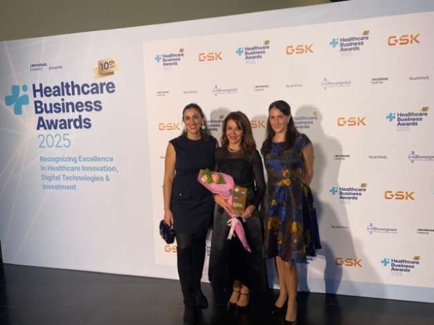 Διάκριση του Ερευνητικού Εργαστηρίου Ανοσοβιολογίας και Μελετής Εμβολίων του ΕΚΠΑ στα Healthcare Business Awards 2025