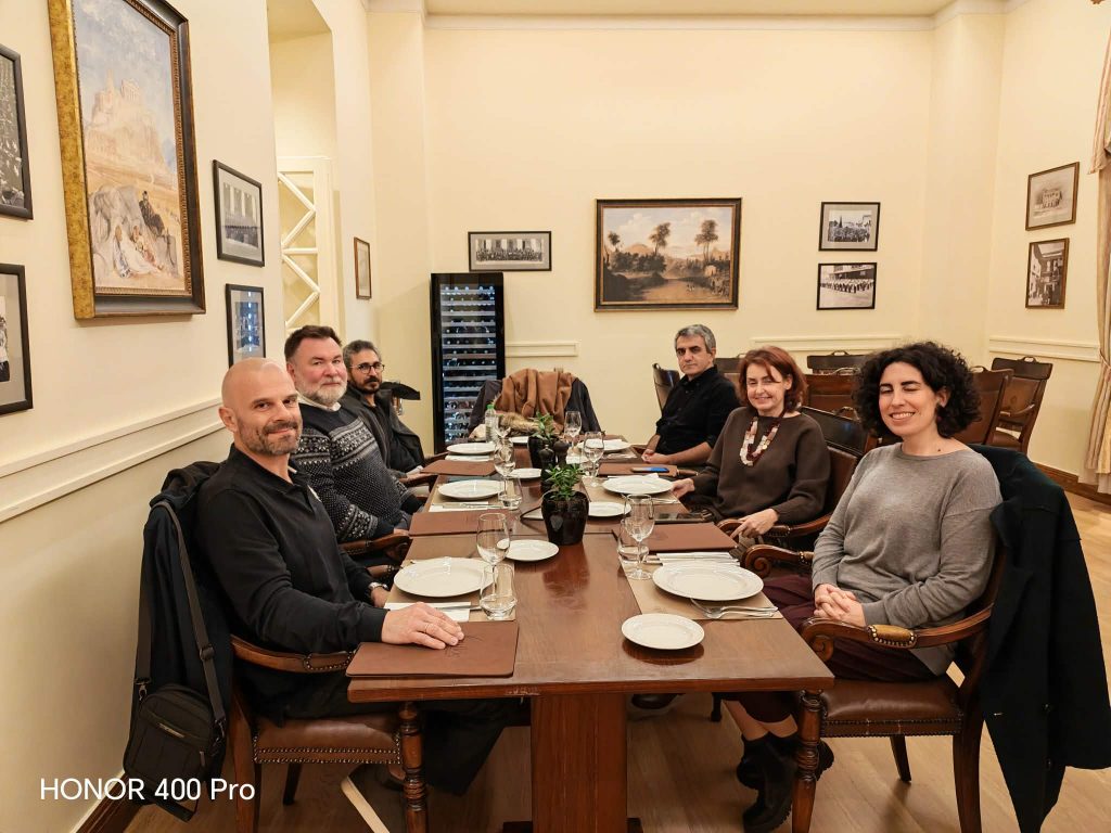 78a5fc07 7839 48d1 9702 159ccc4523aa