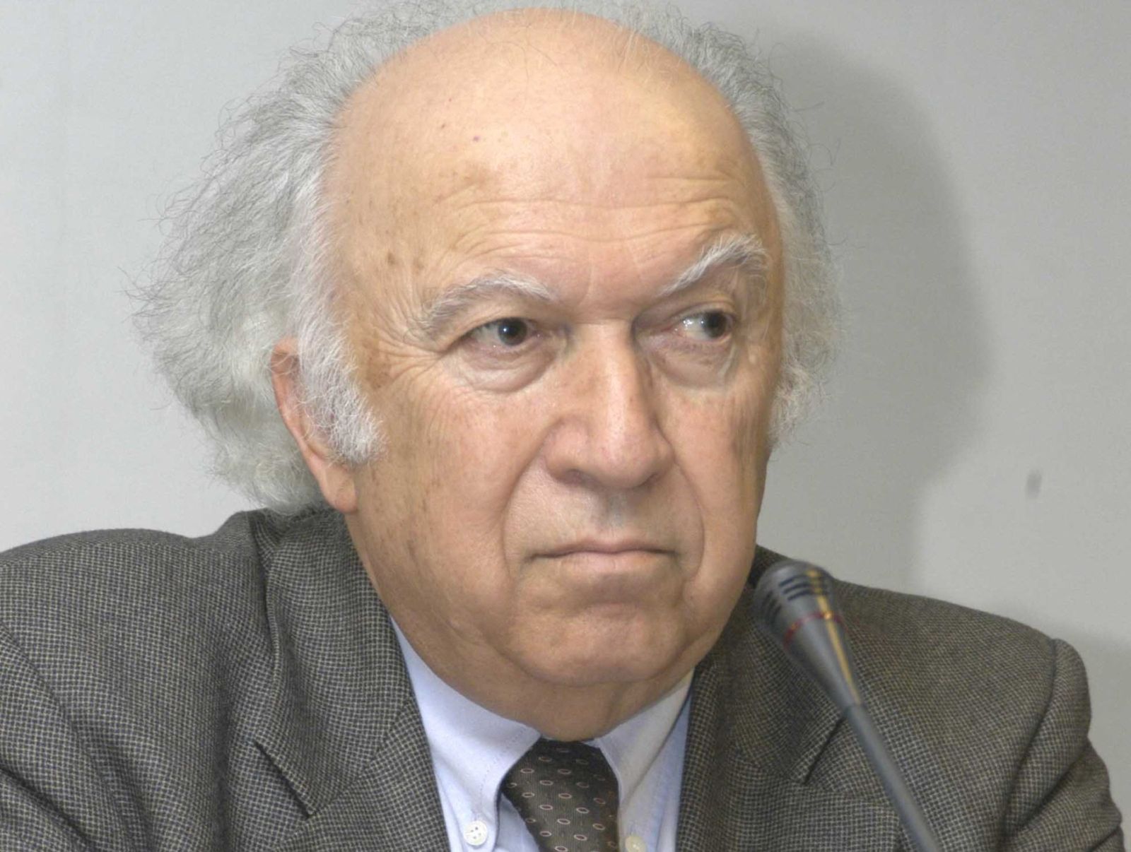 WhatsApp Image 2025-12-18 at 12.01.36 WhatsApp Image 2025 12 18 at 12.01.36