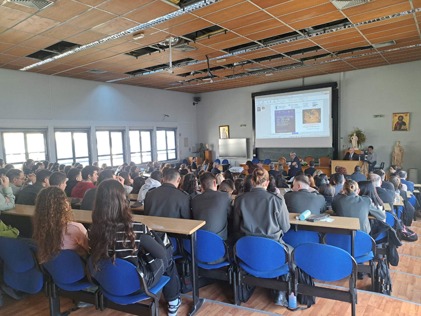 b70159c0 5489 46f3 aa1d e19af65e3c28