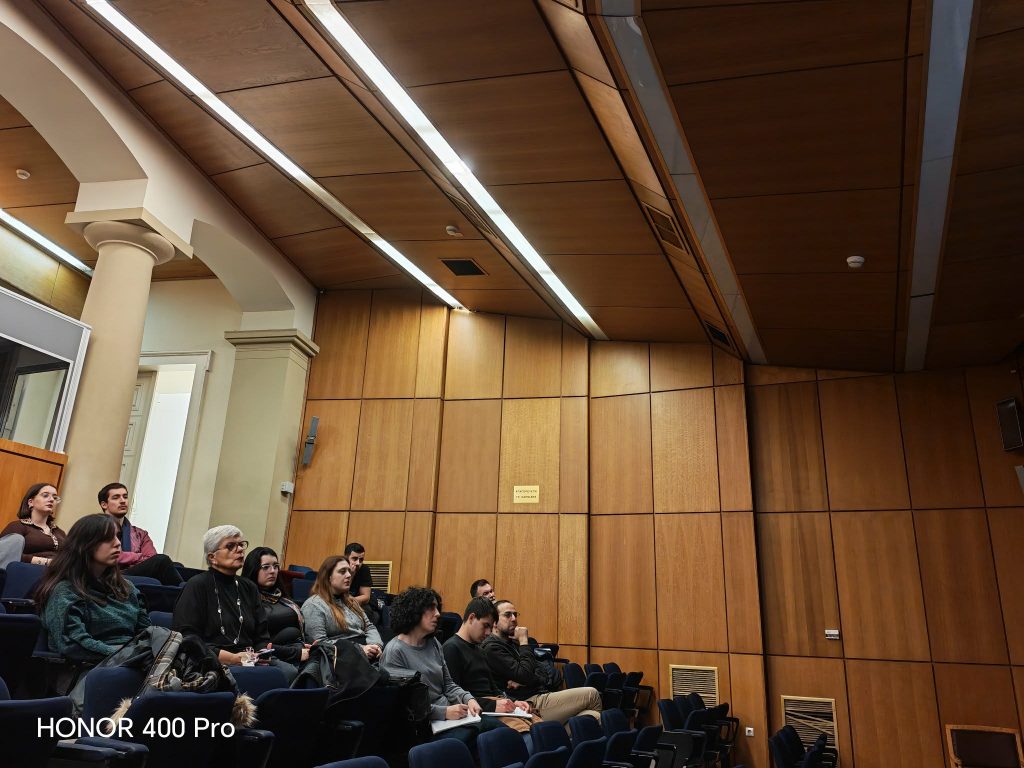 b959135e 8782 4b80 a131 38ef41d70181