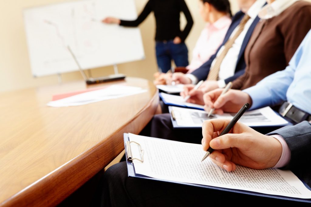 Διαρκές Σεμινάριο Πολιτικής Οικονομίας από το Τμήμα Πολιτικής Επιστήμης και Δημόσιας Διοίκησης του ΕΚΠΑ [19/12/2025]