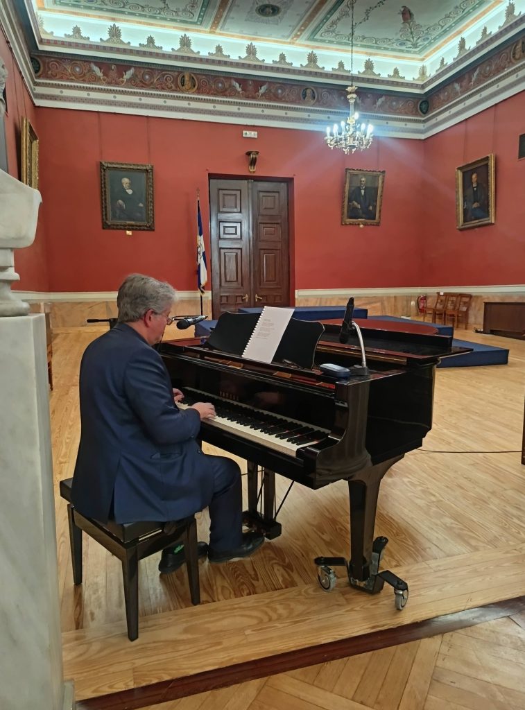 Πραγματοποιήθηκε η εκδήλωση «Ποίηση: το αρνητικό της σιωπής – Καρδιά και Ποίηση»