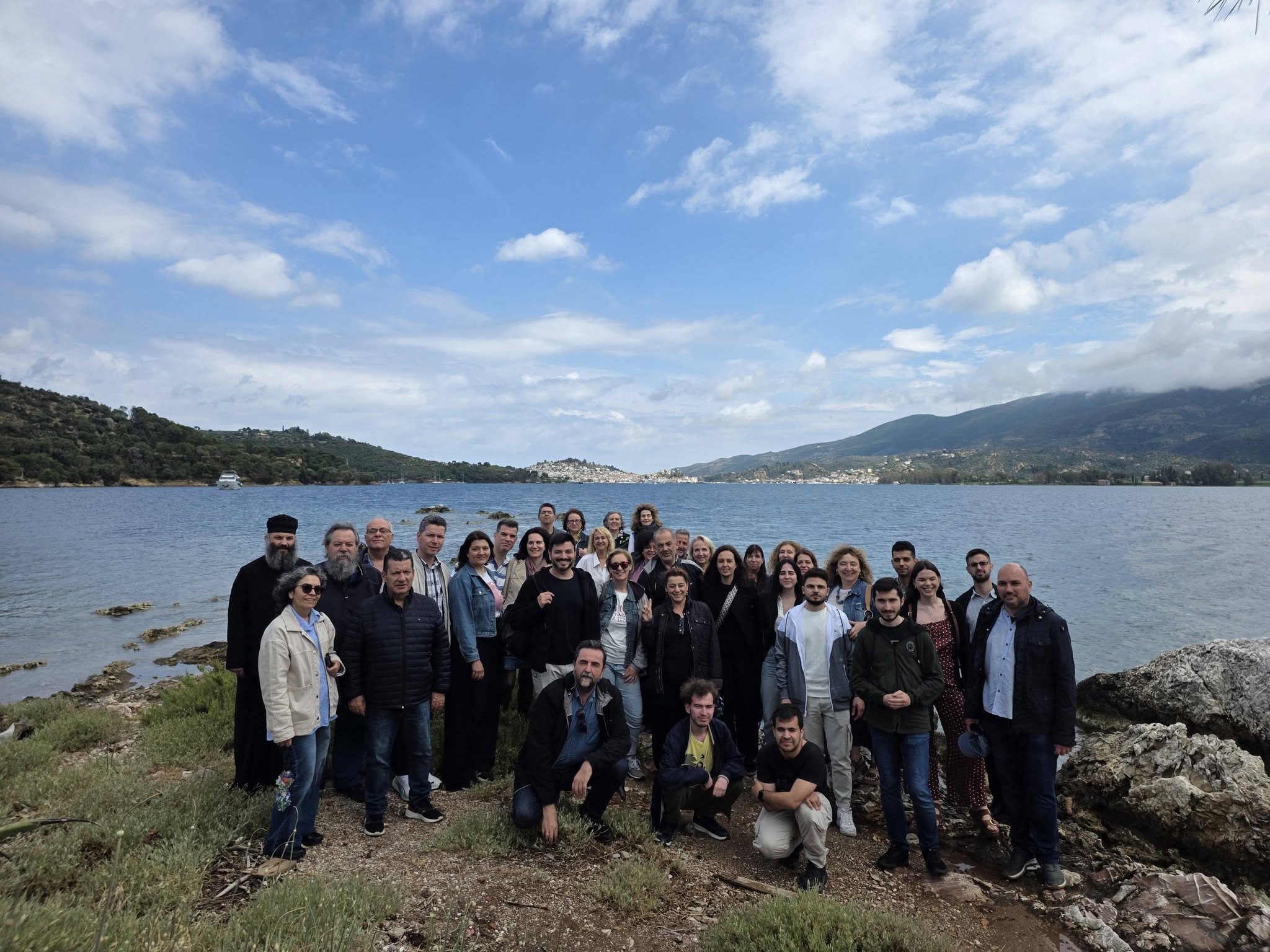 Συνάντηση ολοκλήρωσης της Παιδαγωγικής και Διδακτικής Άσκησης στον Πόρο Συνάντηση ολοκλήρωσης της Παιδαγωγικής και Διδακτικής Άσκησης στον Πόρο