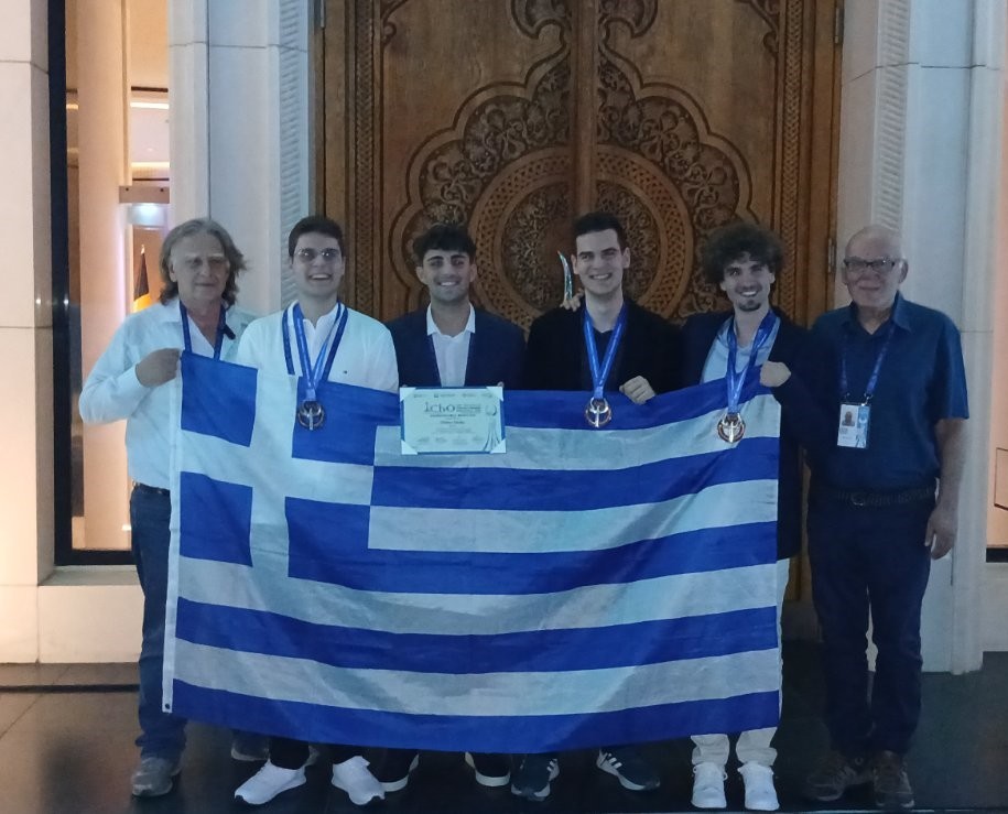 Μεγάλη η συμβολή του Τμήματος Χημείας του ΕΚΠΑ στην επιτυχία της ομάδας μαθητών στην 58η Διεθνή Ολυμπιάδα Χημείας (58th International Chemistry Olympiad, Uzbekistan 2026)